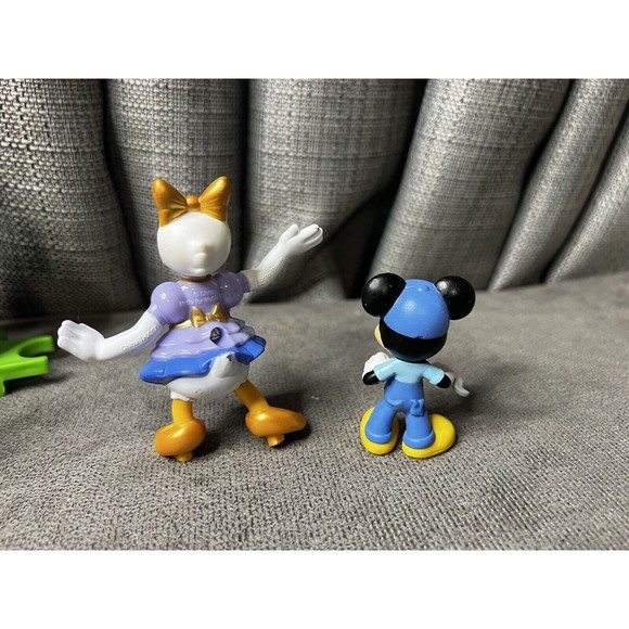 Disney Mickey Mouse Clubhouse & Friends PVC Figures Cake Topper Pluto Daisy - Picture 5 of 15